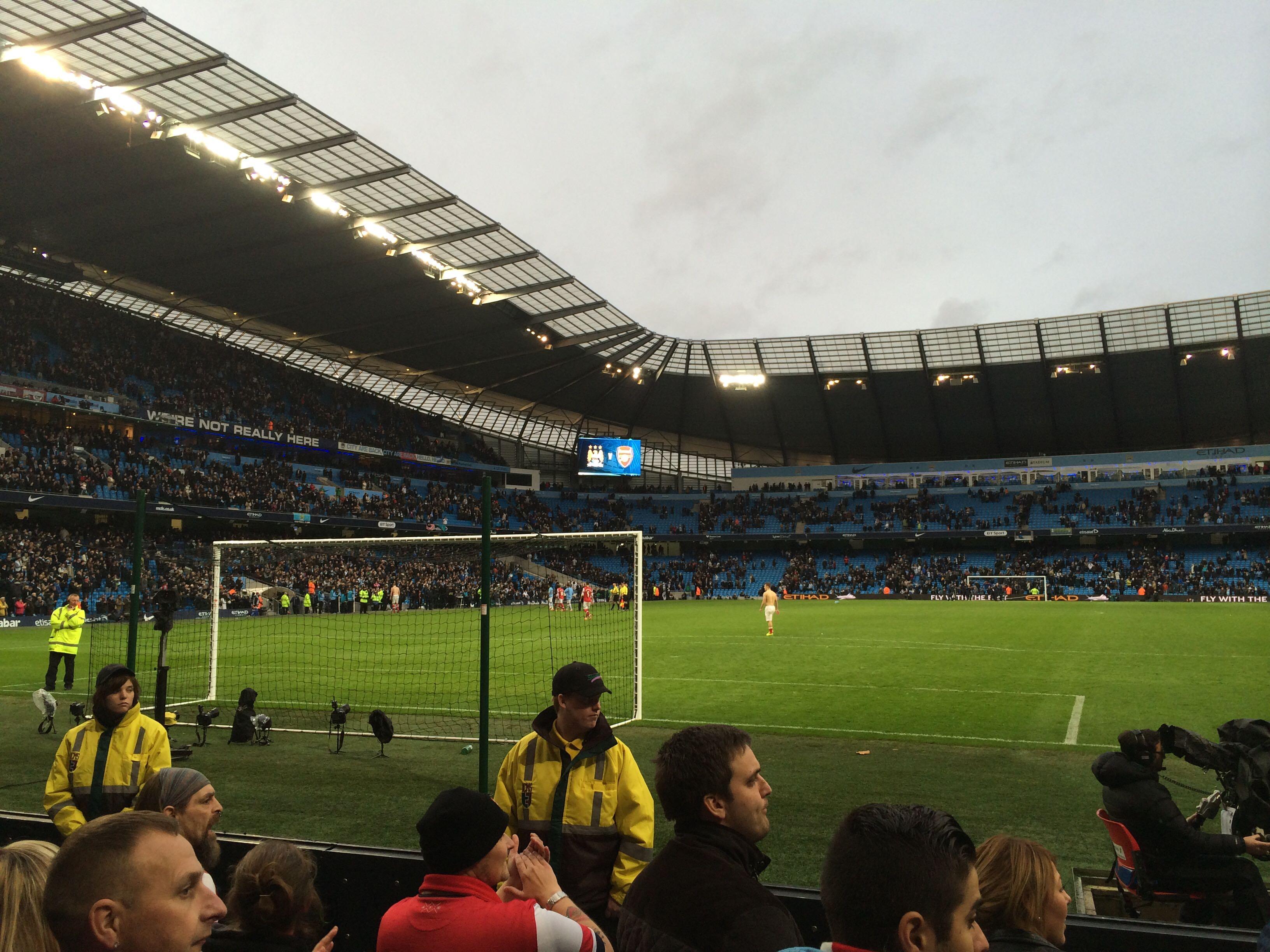 表明了他对 表明了他对