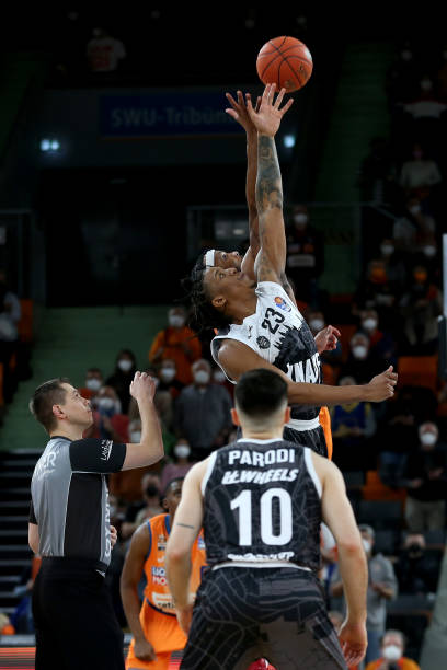 讨论再次升 讨论再次升