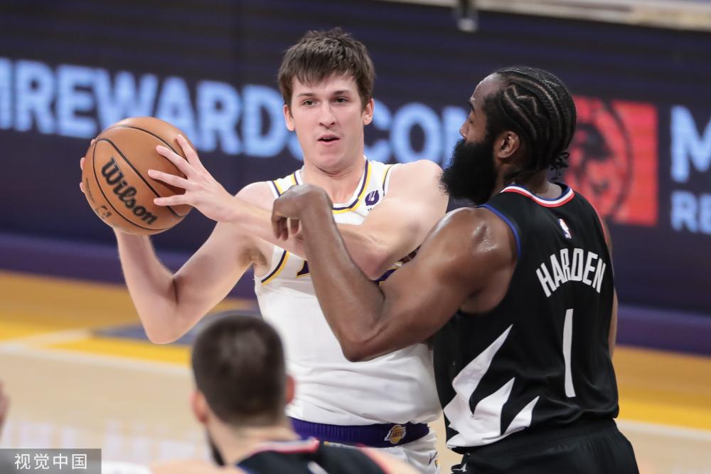 中体现的典 中体现的典