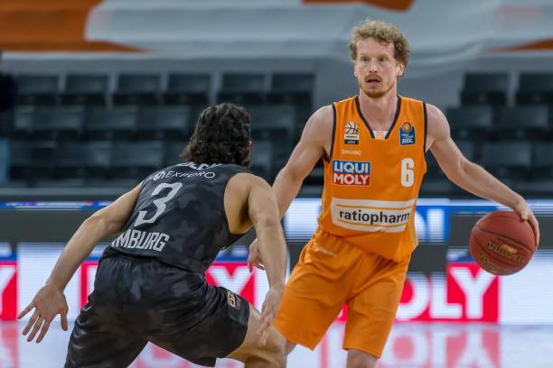 为皇马打入 为皇马打入